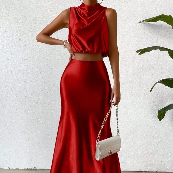 Red Preppy Womens Pile Heap Collar Crop Tank Top & Skirt - Picture 4 of 5